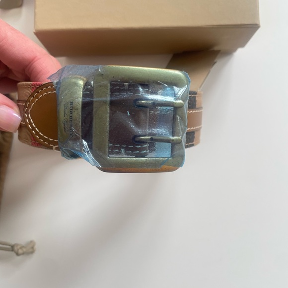 Burberry Belt. NWT. - Picture 6 of 11